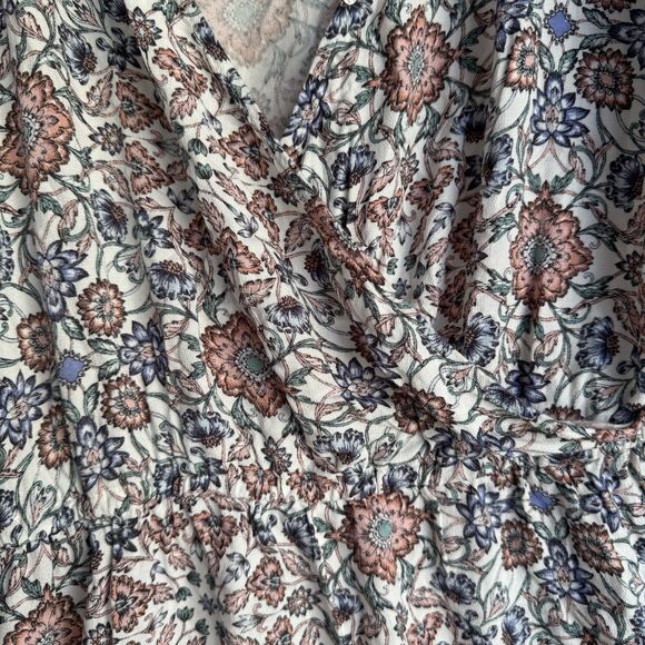 Aeropostale Women XL Romper Long Bell Sleeve Deep V Neck Floral Multicolor Boho - Picture 4 of 5